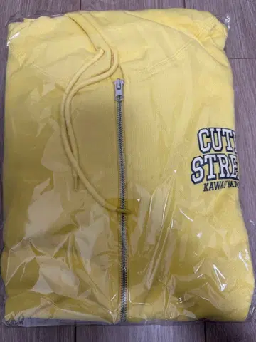 CUTIE STREET 후루사와 리사 OSHI API 집업 후디