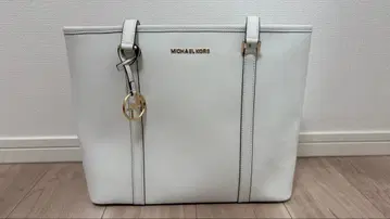 MICHAEL KORS 마이클코어스 화이트 토트백