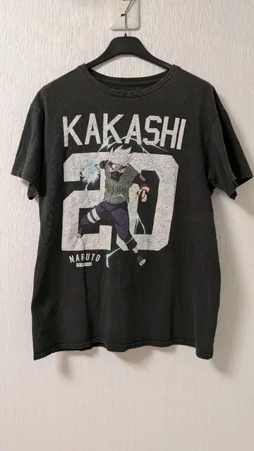 NARUTO 카카시 T셔츠 M사이즈