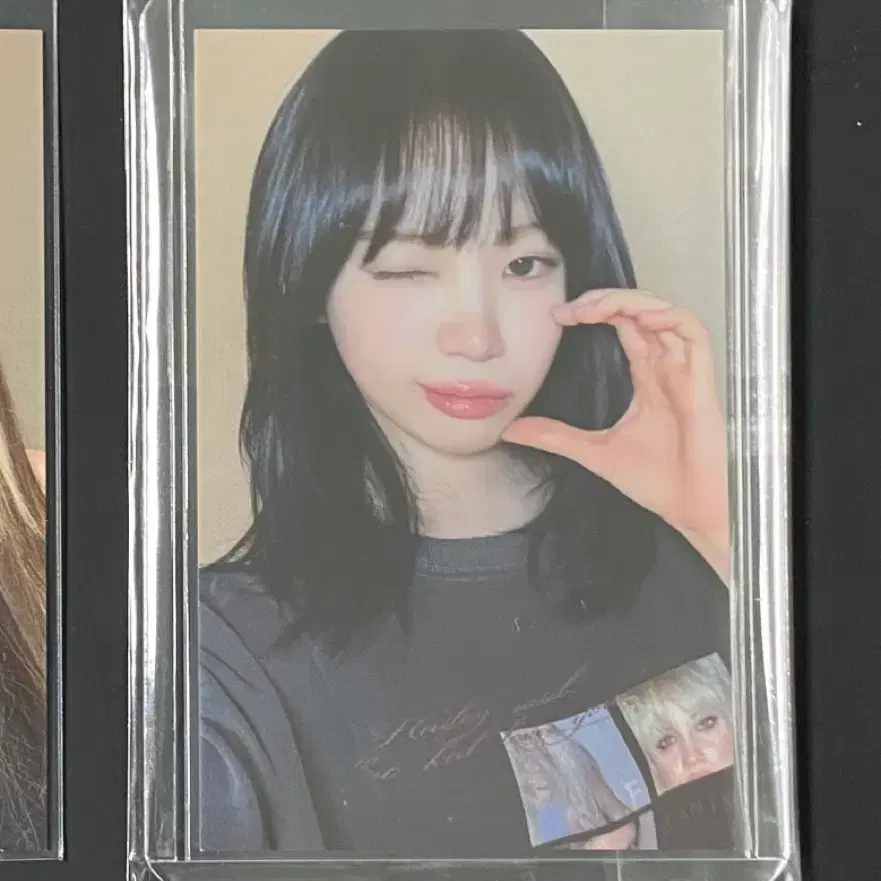 iz*one le sserafim kim chaewon Autographed photocard For sale
