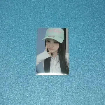 ILLIT not cute anymore YouTube gift 이로하