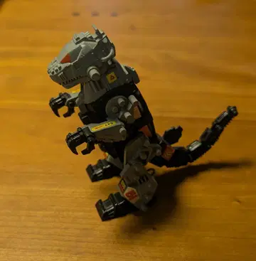 조이드 ZOIDS 공룡형 피규어 본체