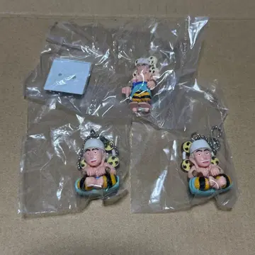 [ 미개봉 ] 원피스 에넬 키링 미니 피규어 묶음 판매