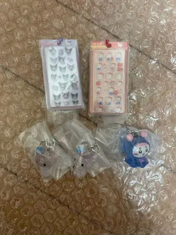 산리오 치이카와 (먼작귀) 메지루시 액세서리 본드 가챠 묶음 판매