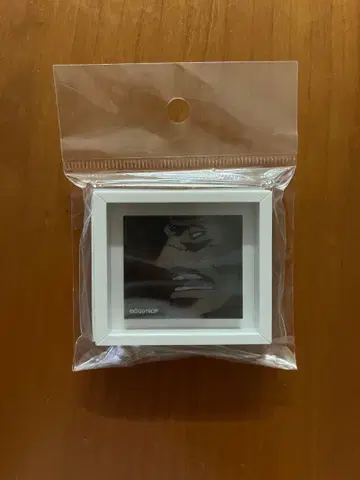 원피스 스탬피드 크로커다일 시계 부품 컬렉션 미니어처 액자 컬렉션