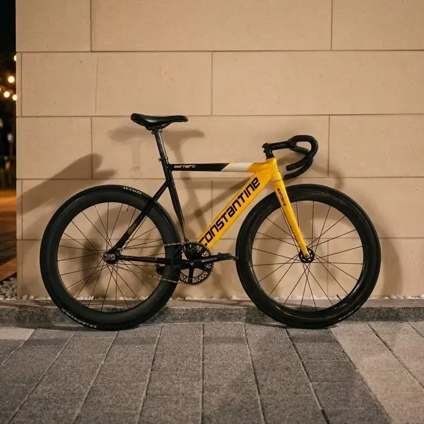 Constantine Bernard 2018 complete bike for quick sale/trade