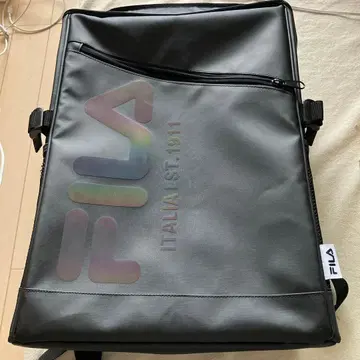 휠라 백팩