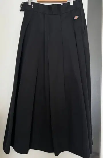 [DICKIES x UNITED ARROWS] 플리츠 롱 스커트