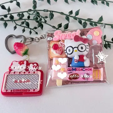 가챠 파우치 HELLOKITTY