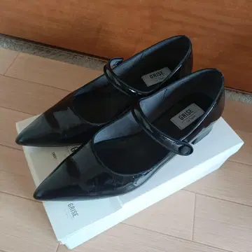 루타론 GRISE 메리 제인 블랙 24cm