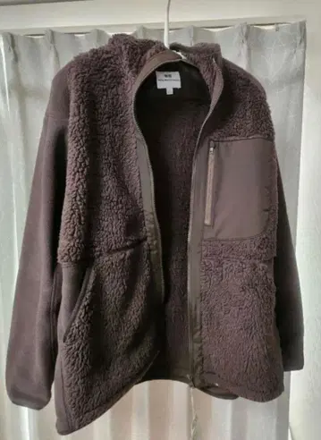 UNIQLO 화이트 마운티니어링 플리스 후드티 L