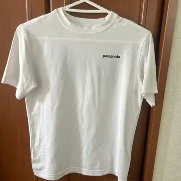 Patagonia 티셔츠 화이트 M 사이즈