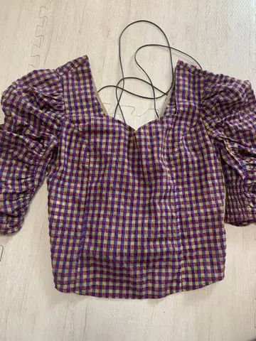[ AMERI VINTAGE ] 체크 퍼프 슬리브 탑