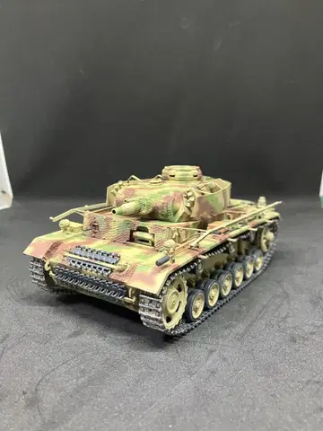 1/35 독일군 III호 전차 N형 탱크 프라모델 완성품 정크 취급