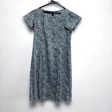 미사용 새상품! 매킨토시 철학 꽃무늬 무릎 기장 원피스 36