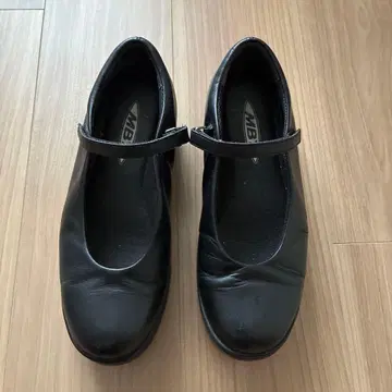 MBT 엠비티 시리마 37 블랙 메리 제인