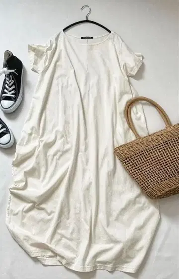 미즈이로 인드 코쿤 원피스 아이보리