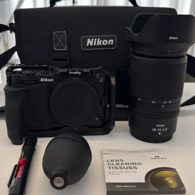 니콘 zr + 니콘 28-75 / 2.8  신품급 풀박스 삼각대 증정