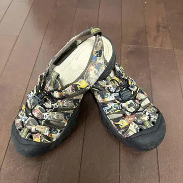 [새상품급] Keen 킨 뉴포트 H2 스포츠 샌들 26.5cm