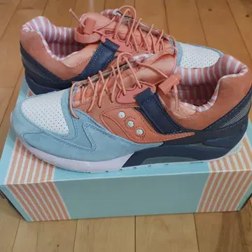 Saucony GRID 9000 PREMIER US9.5