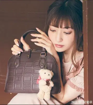 메종 드 플뢰르 카논 canone 파삭하고 부서지지 않는 엠보싱 백