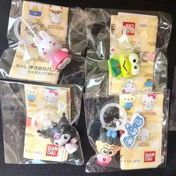 산리오 올스타즈 메지루시 액세서리 케로피, 쿠로미