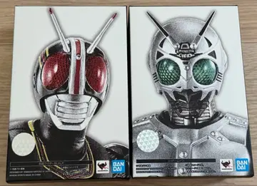 S.H.Figuarts (진골조제법) 가면라이더 BLACK & 섀도우 문