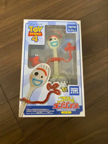 100엔 할인! 토이 스토리 4 즐거운 댄싱! 포키