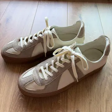 ALTERUM GERMAN ARMY TRAINER OYSTER 07