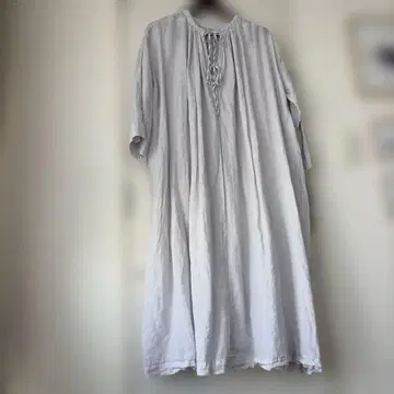 새상품급 네스트로브 라미 초발수 스모크 원피스