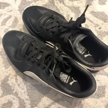 PUMA 메이즈 통굽 스니커즈 블랙 화이트