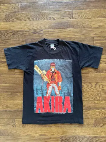 AKIRA T셔츠 1988년제 블랙