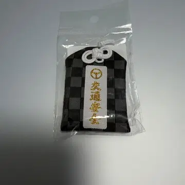 이니셜D 교통안전 부적 블랙 체크 패턴
