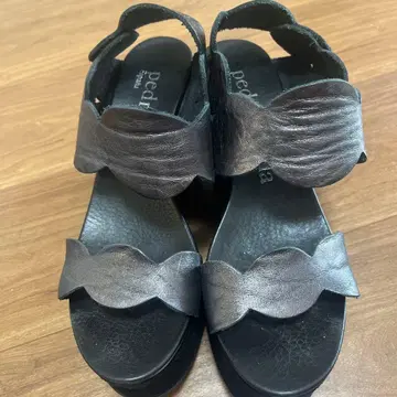 페드로 가르시아 웨지솔 샌들