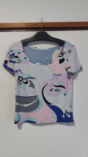 EMILIO PUCCI 반팔 T셔츠 올 패턴 크롭 기장