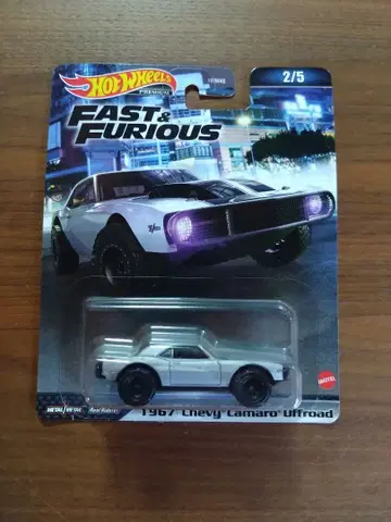 Hot Wheels 1967 Chevy Camaro Offroad