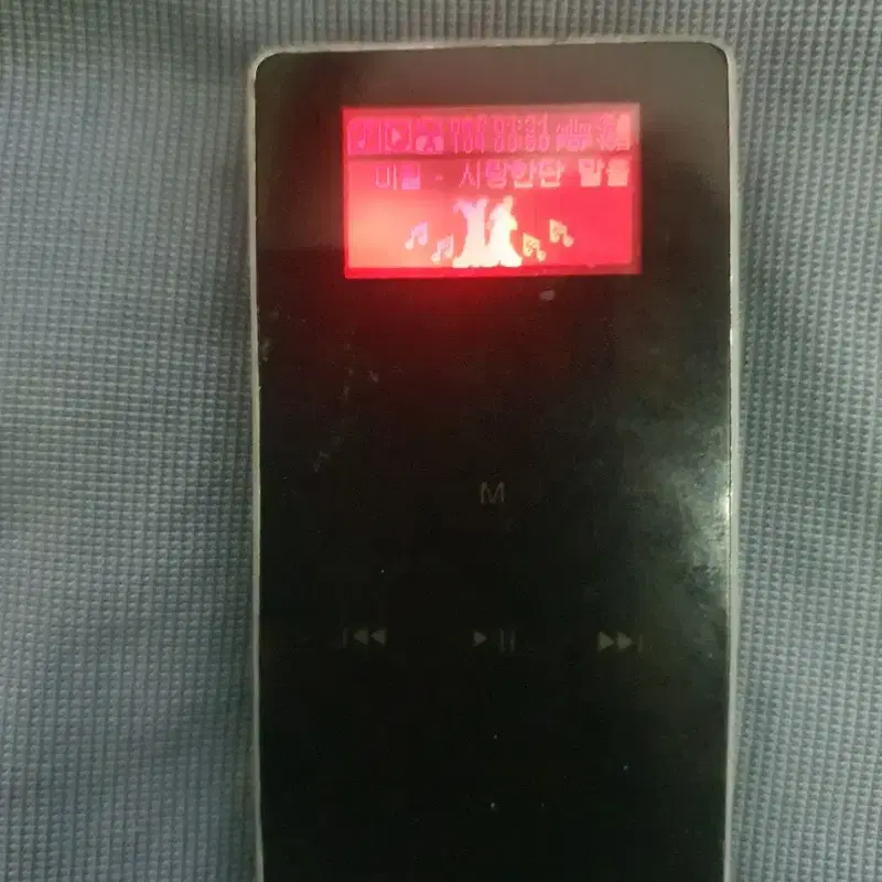 MPix mp3플레이어 2GB FM라디오, ebook 기능