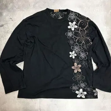 화려악단 벚꽃 일본풍 패턴 롱 T셔츠 블랙 XL