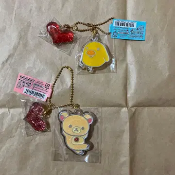 리락쿠마 키이로이토리 아크릴 키링 2세트