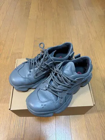 CAMPER 스니커즈 그레이 36
