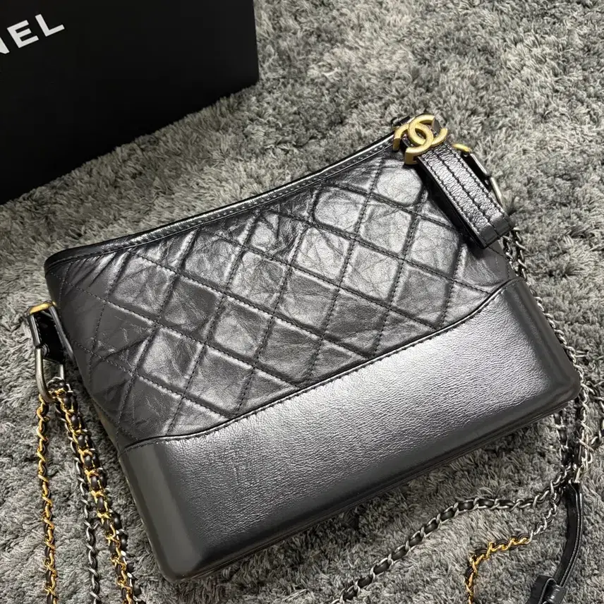 샤넬 가브리엘 호보 뉴미듐 사진 2