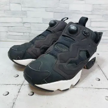 Reebok 리복 INSTAPUMP FURY OG 블랙