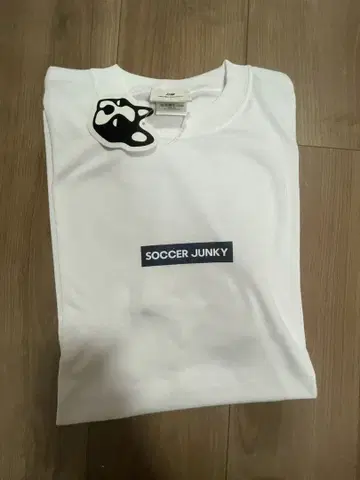 [최종 가격 인하] SOCCER JUNKY T셔츠 화이트 L사이즈 새상품