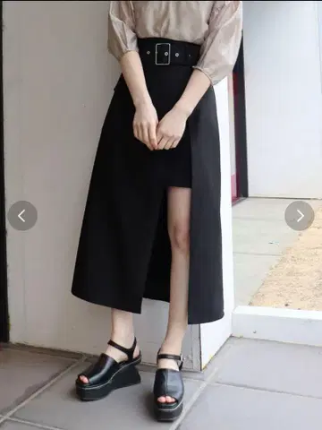 MURUA 와이드 벨트 랩스커트