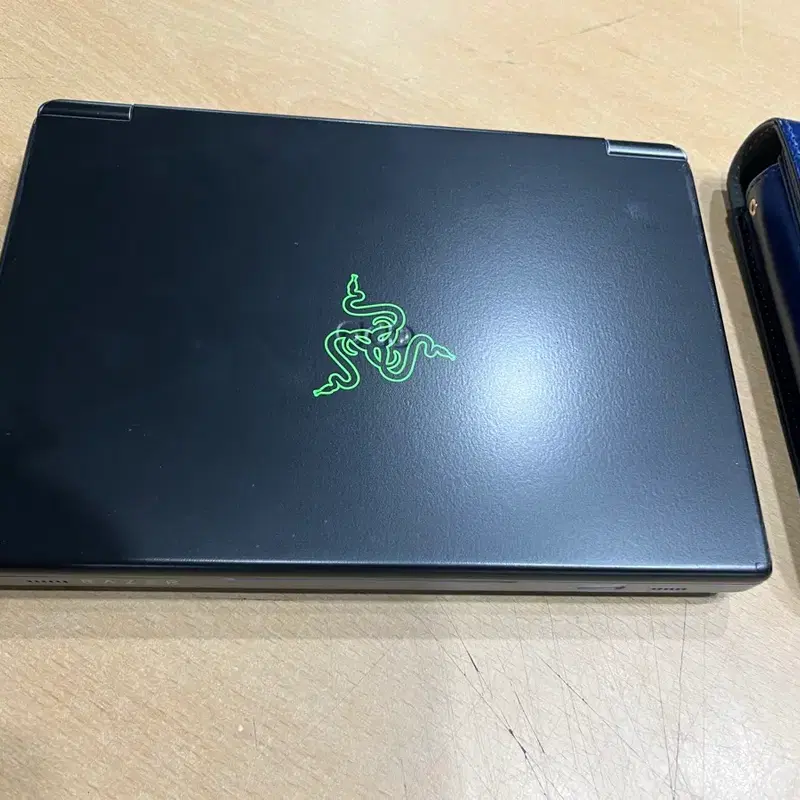 GPD WIN MAX2 최고사양 급매