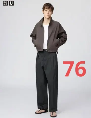 [ 새상품 택 포함 ] 유니클로U 와이드 턱 팬츠 블랙 사이즈 76
