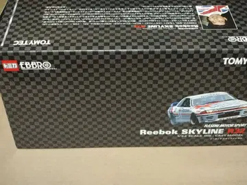 EBBRO TOMYTEC Reebok SKYLINE R32 1/24
