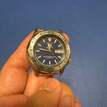 SEIKO 5 SPORTS 자동 시계 본체