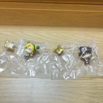 죠죠의 기묘한 모험 캡슐 토이 쿠죠 죠린 쿠죠 죠타로 2종 세트