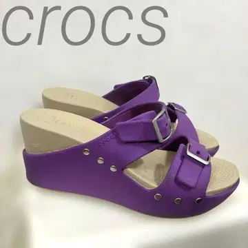 새상품급 Crocs 샌들 웨지힐 W8 퍼플 25cm
